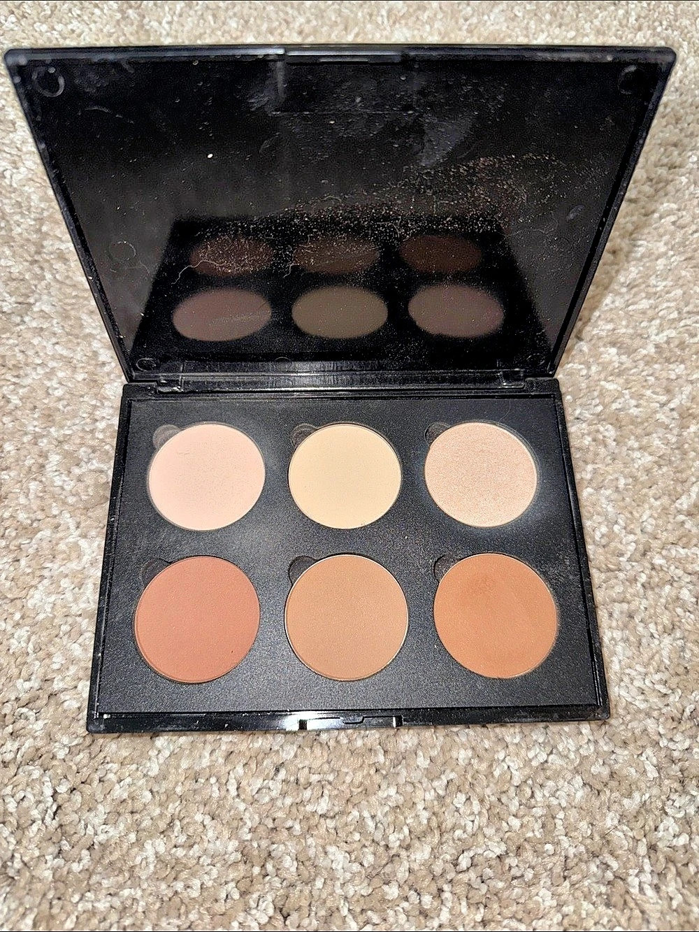 ICONIC London Multi-Use Sculpting Palette in Brown & Pink